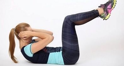 latihan crunch untuk menurunkan berat badan